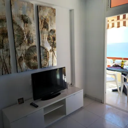 Vistas Apartment, Ocean View, 2 Bedrooms & Free Wifi