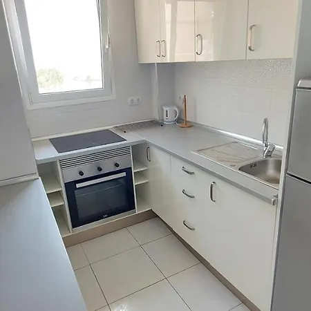 Vistas Apartment, Ocean View, 2 Bedrooms & Free Wifi