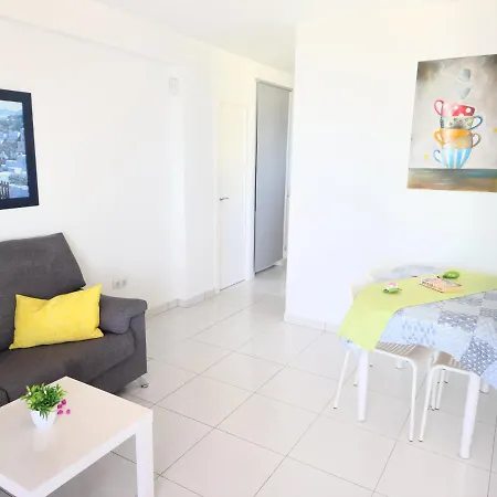 Vistas Apartment, Ocean View, 2 Bedrooms & Free Wifi * Arona (Tenerife)
